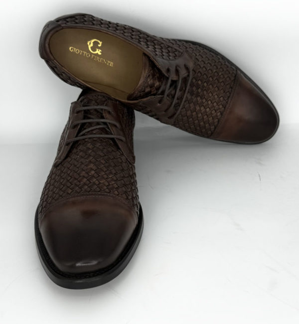 men's woven shoe