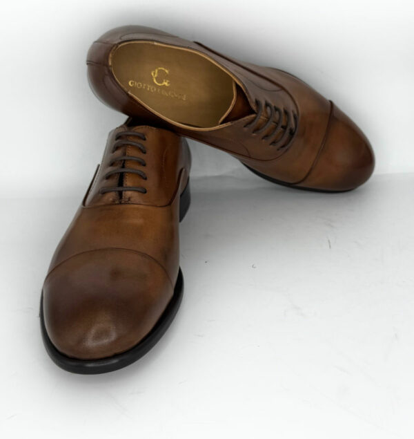 classic men’s shoe